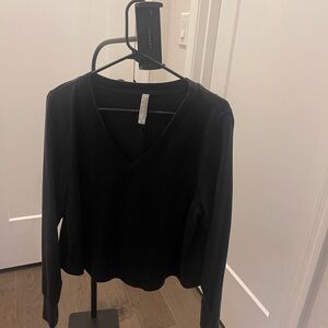 Black Athleta V-Neck cropped sweatshirt material